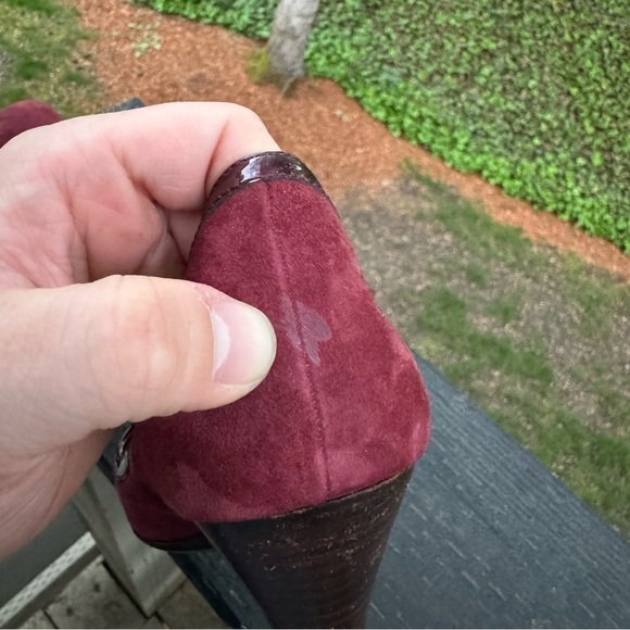 Sofft Women’s Red Suede Ankle Strap Heel Size 9 - Picture 6 of 9